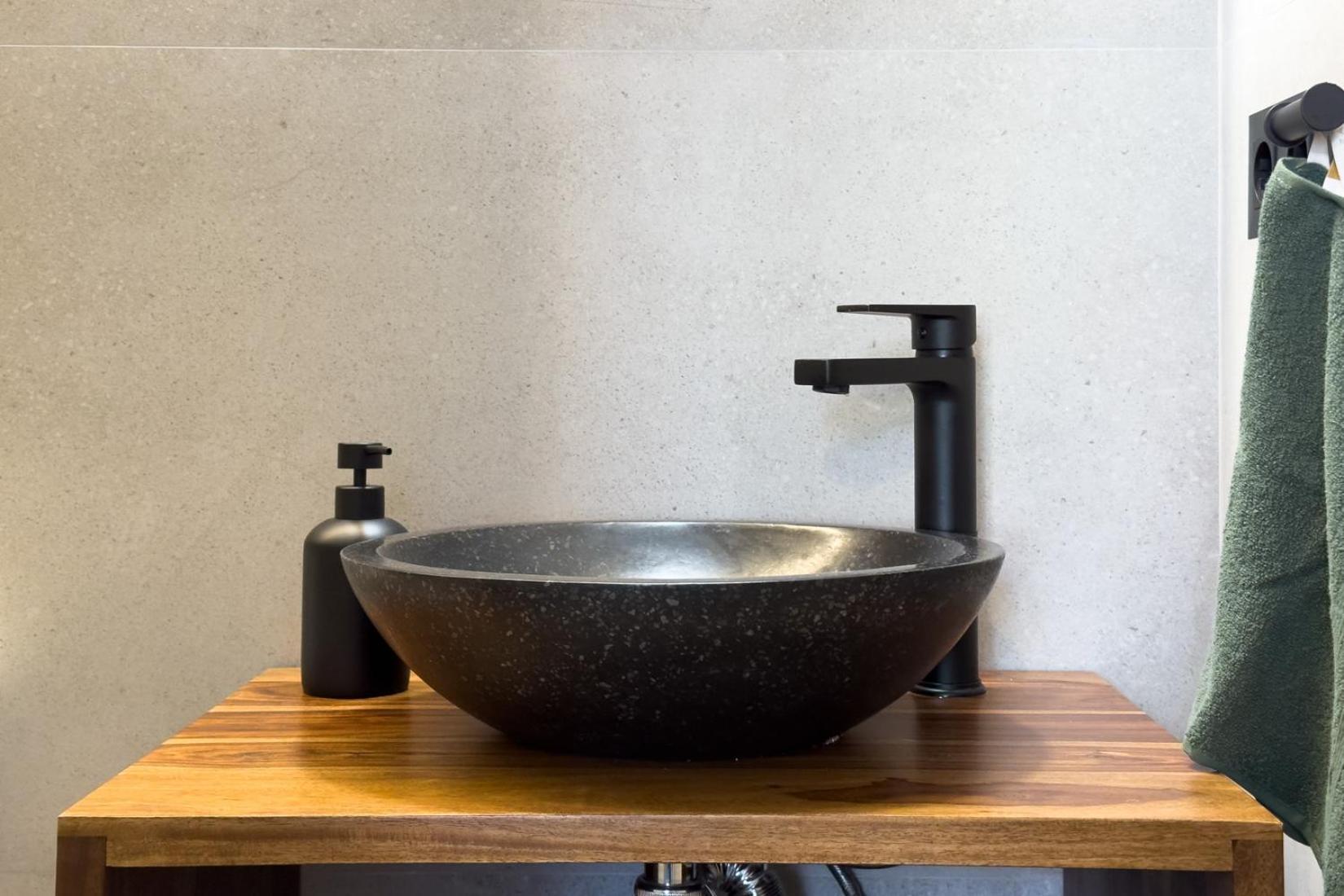Beautiful & Comfy City Center Lejlighed Barcelona Eksteriør billede
